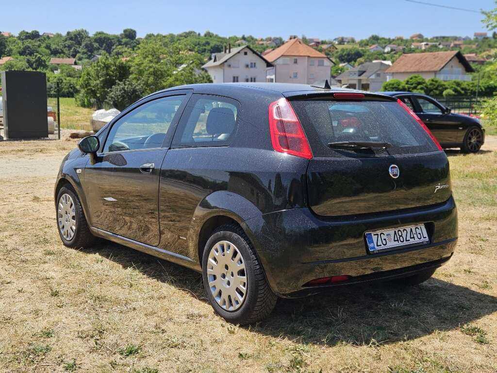 899€ - Fiat Grande Punto 1.4i + LPG (2008.g) - reg 11/2025 - dobro stanje 22 Fiat Grande Punto 2008. 1.4i