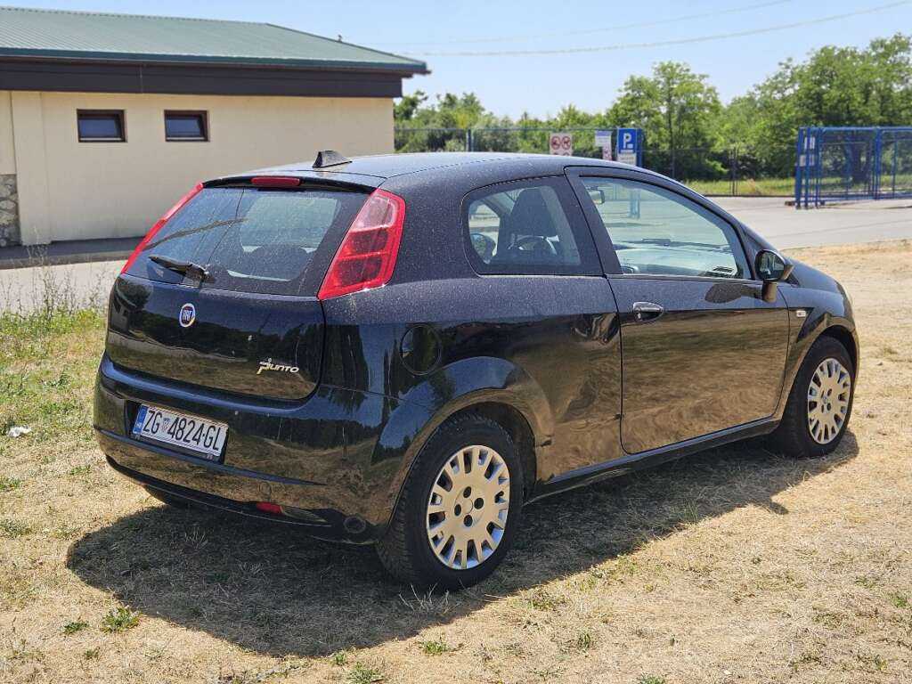 899€ - Fiat Grande Punto 1.4i + LPG (2008.g) - reg 11/2025 - dobro stanje 19 Fiat Grande Punto 2008. 1.4i