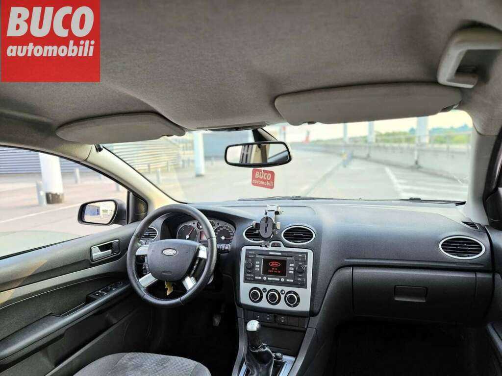 1500€ - Ford Focus 1.6tdci 2008.god - reg 9/2025 - jako dobro stanje 7 Ford Focus 1.6tdci 2008.god unutrašnjost