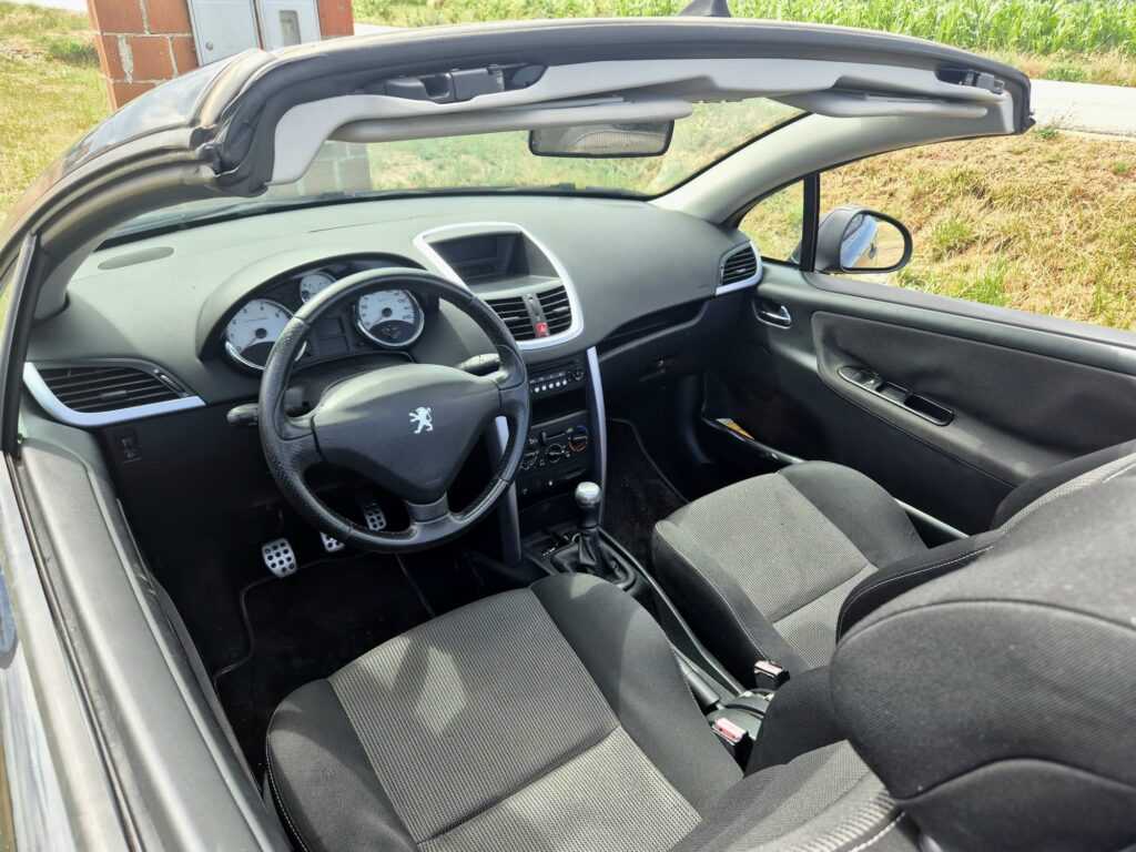 999 € - Peugeot 207cc 1.6i (2007.god) - reg 7/2025 - jako dobro stanje 14 1000046583