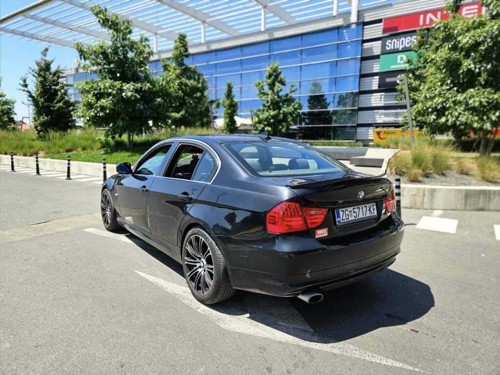 4999 € - BMW e90 LCI (facelift) 316d 2010.god - reg 10/2025 - jako dobro stanje 35 514490537 1052898300360284 6416441528503234668 n