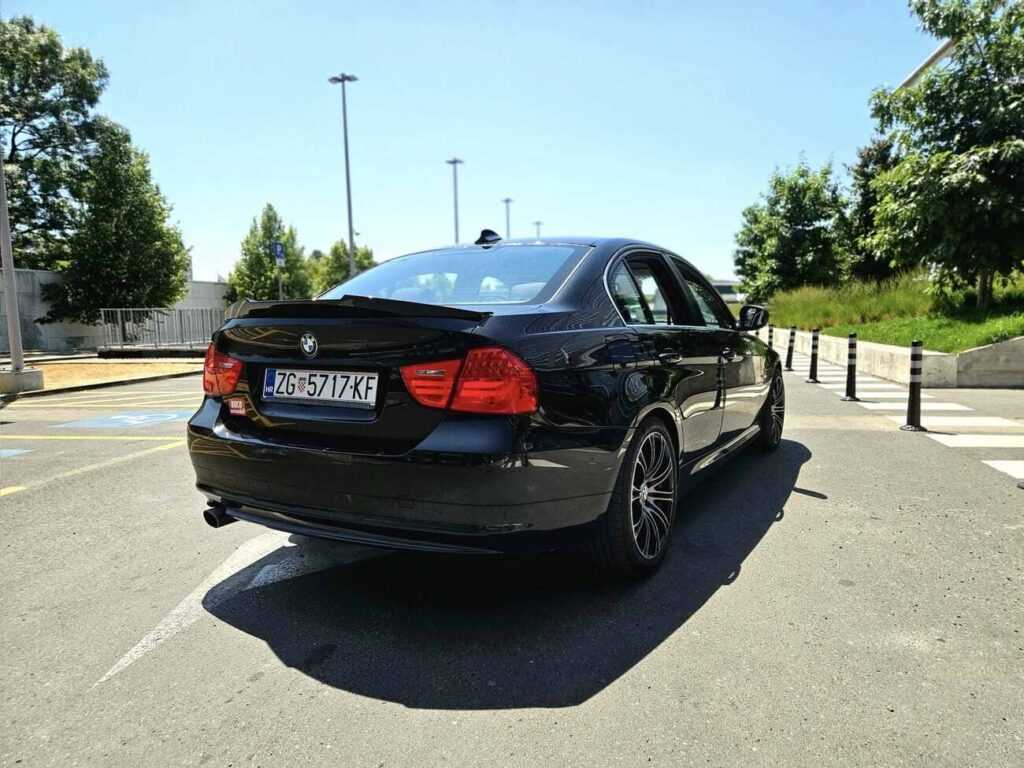 4999 € - BMW e90 LCI (facelift) 316d 2010.god - reg 10/2025 - jako dobro stanje 33 514522305 1052898413693606 8670302513603193898 n