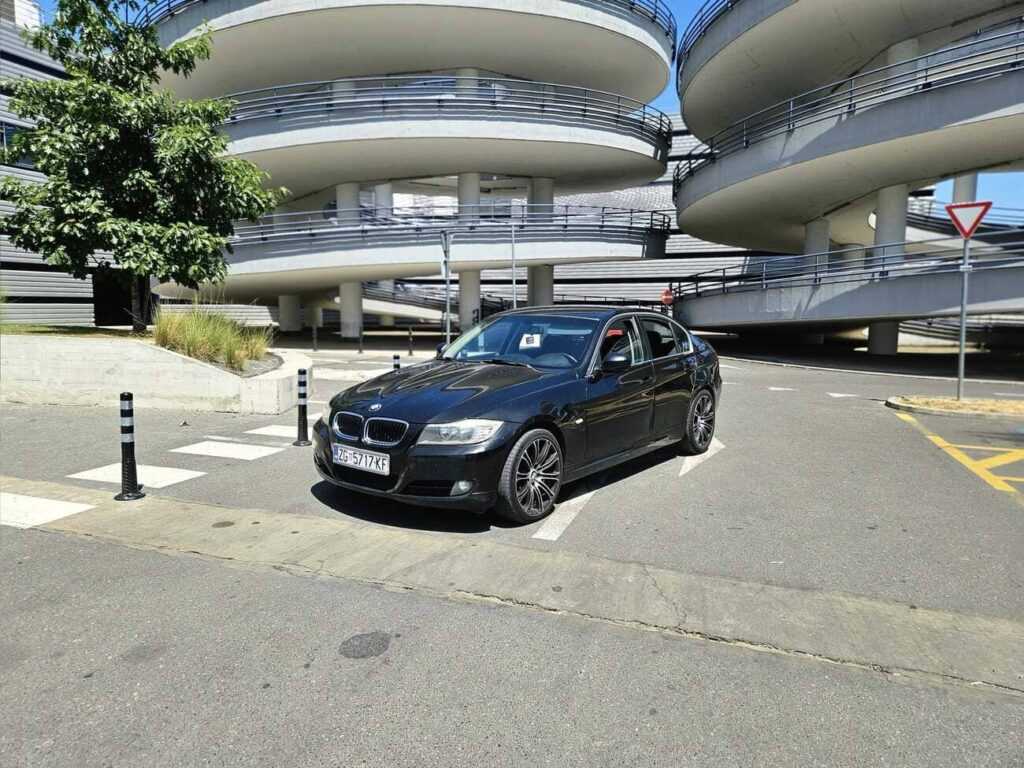4999 € - BMW e90 LCI (facelift) 316d 2010.god - reg 10/2025 - jako dobro stanje 22 514869970 1052890753694372 3044172931645692847 n