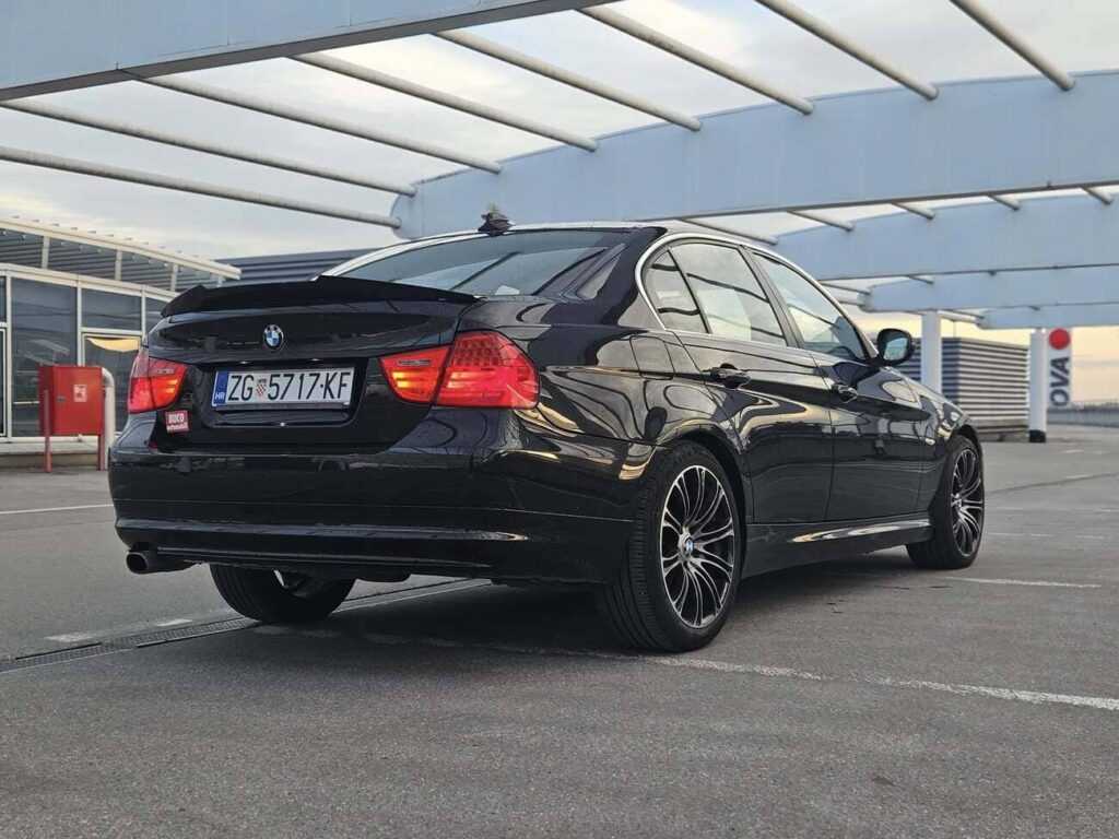 4999 € - BMW e90 LCI (facelift) 316d 2010.god - reg 10/2025 - jako dobro stanje 16 515937404 1052897473693700 6317629561485680464 n