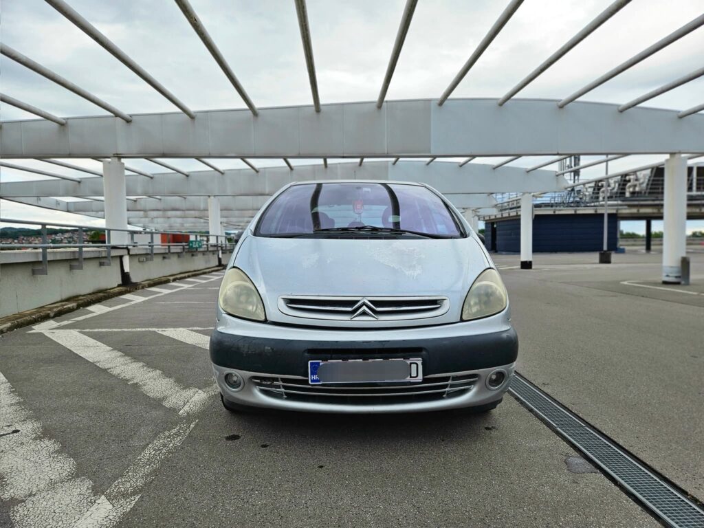 799 € - Citroen Xsara Picasso 2.0HDi (2003.god) - reg 10/2025 - jako dobro stanje 7 FB IMG 1752046225602